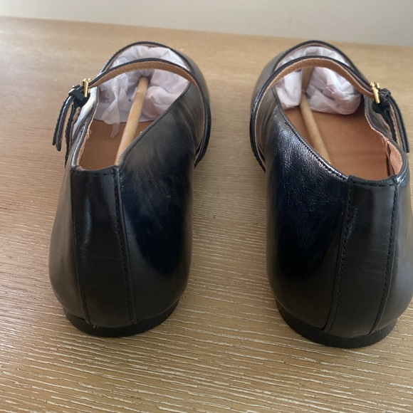 Madewell Black Leather Flats with Gold Buckles - Picture 4 of 6